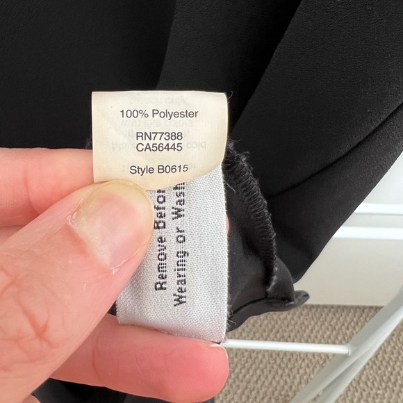 Madewell black T-shirt dress with leather pocket - Picture 5 of 6